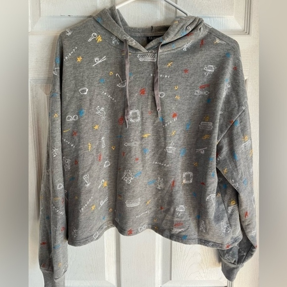 Friends Pullover Cropped Hoodie Sweatshirt Women’s Size Small Lightweight